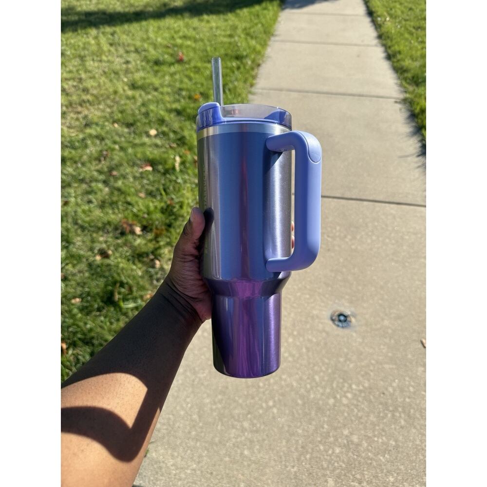Stanley X Starbucks Taiwan FANTASY PURPLE GRADIENT 40oz Quencher Tumbler BNWT - Picture 2 of 9